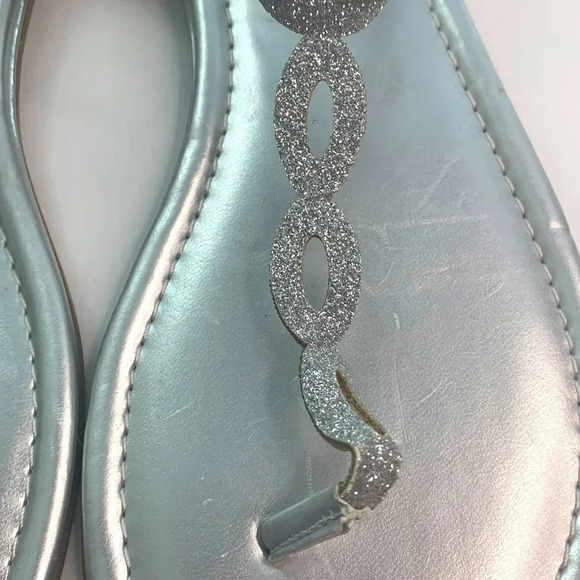 Guess Rhinestone Thong Sandals Size 10 New - Picture 5 of 8